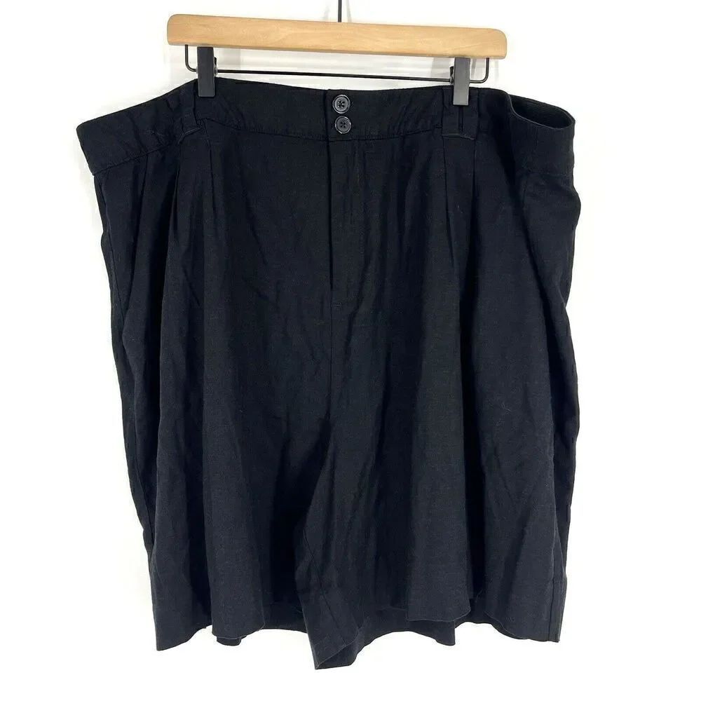 Torrid Shorts Size 26 Womens Black Pleated Linen Blend Stretch Bermuda Chino
